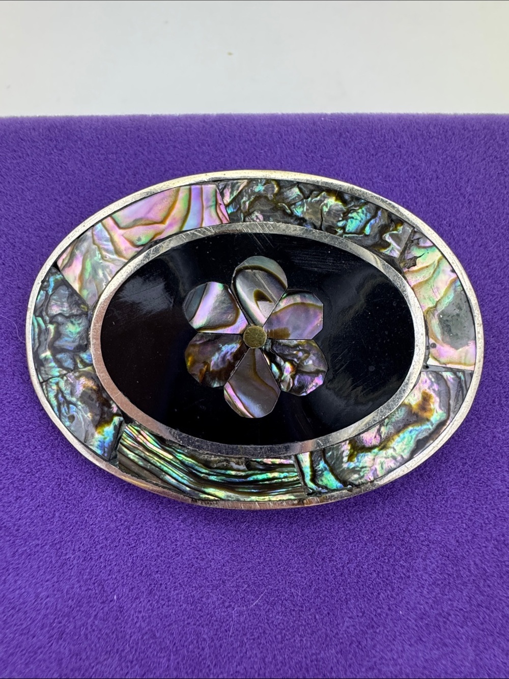 💛 Vintage Alpaca Abalone Shell Floral Oval Brooch | Iridescent Black & Green